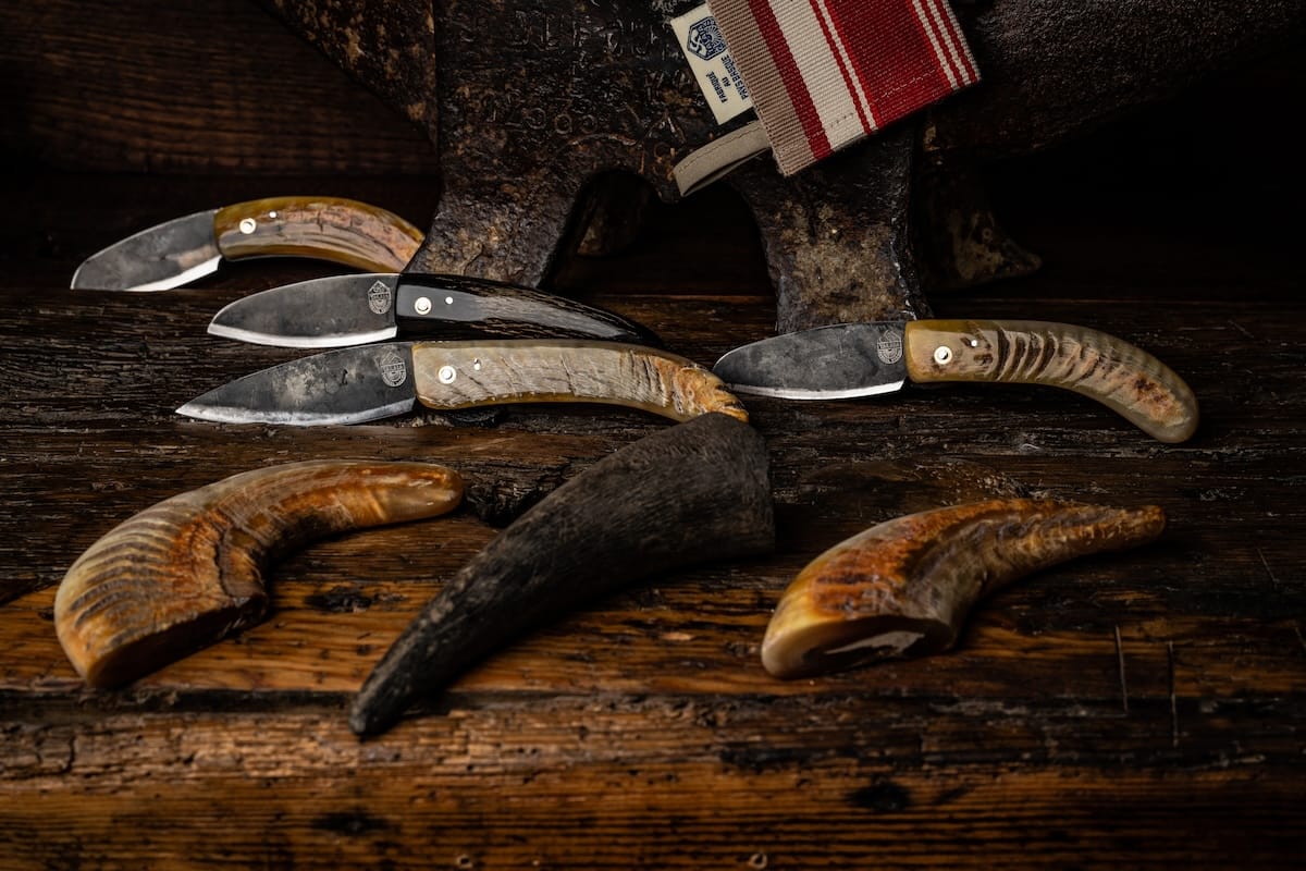 couteau-du-berger-basque-traditionnel-pliant-authentique-anglet-paysbasque-eric-burel-etchegoin-coutelier-basque