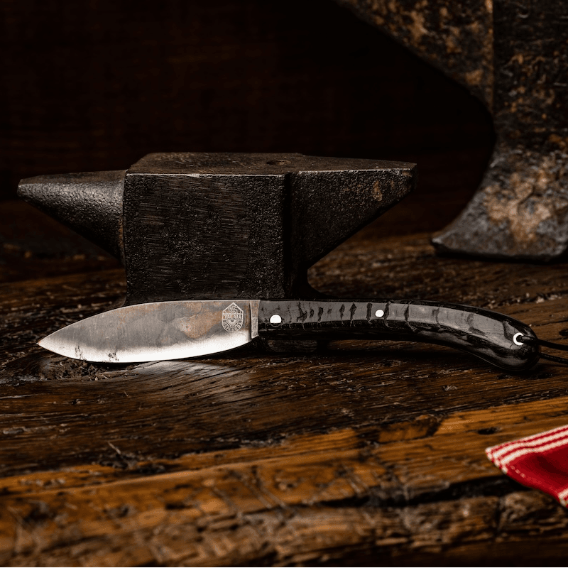 couteau-basque-du-berger-nafarroa-lame-acier-carbone-traditionnel-artisanal-corne-de-manech-1