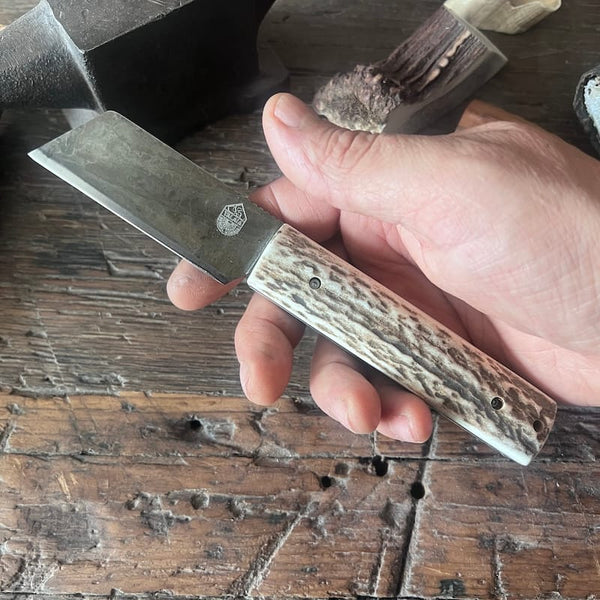 couteau basque pliant handia talaia cerf carbone 00003