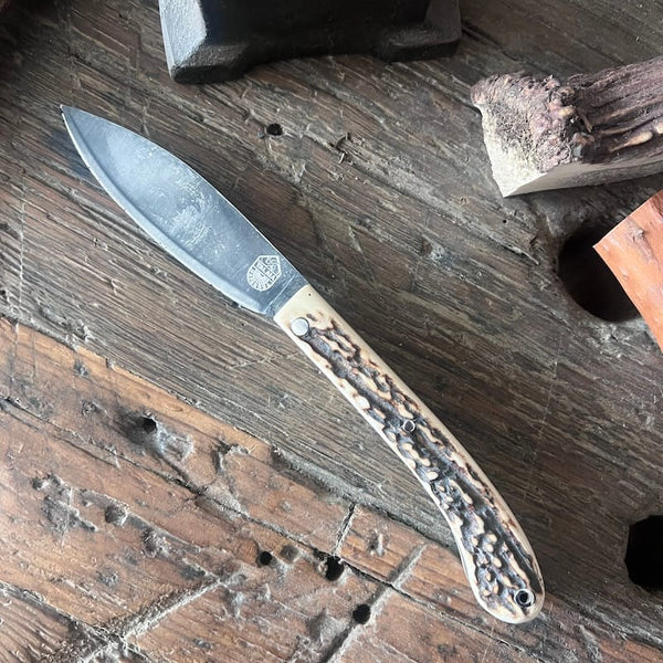 couteau basque pliant nafarroa talaia cerf carbone 00001