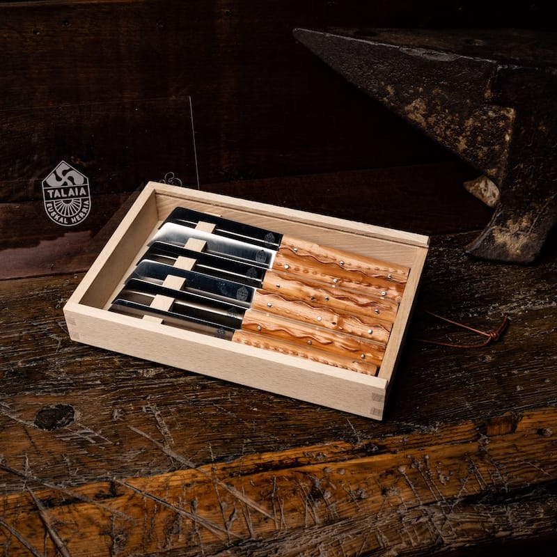 couteau basque table mahaia neflier &é