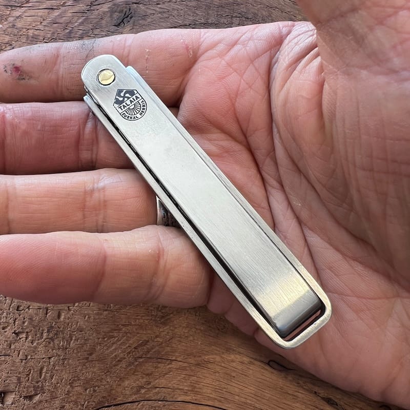 couteau-basque-yatagan-inox