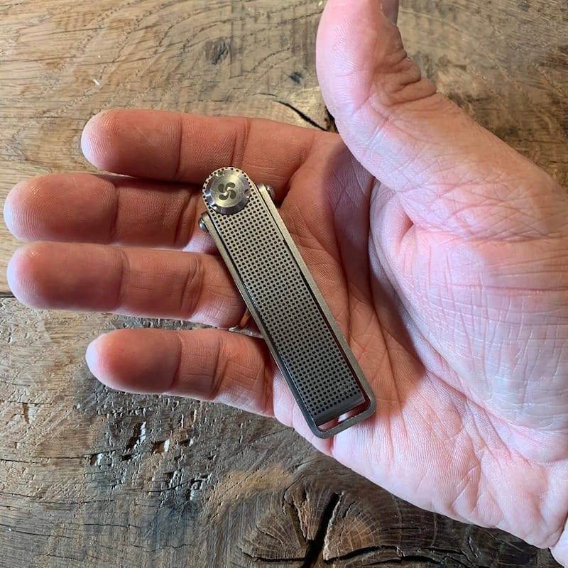 couteau-basque-pliant-huitre