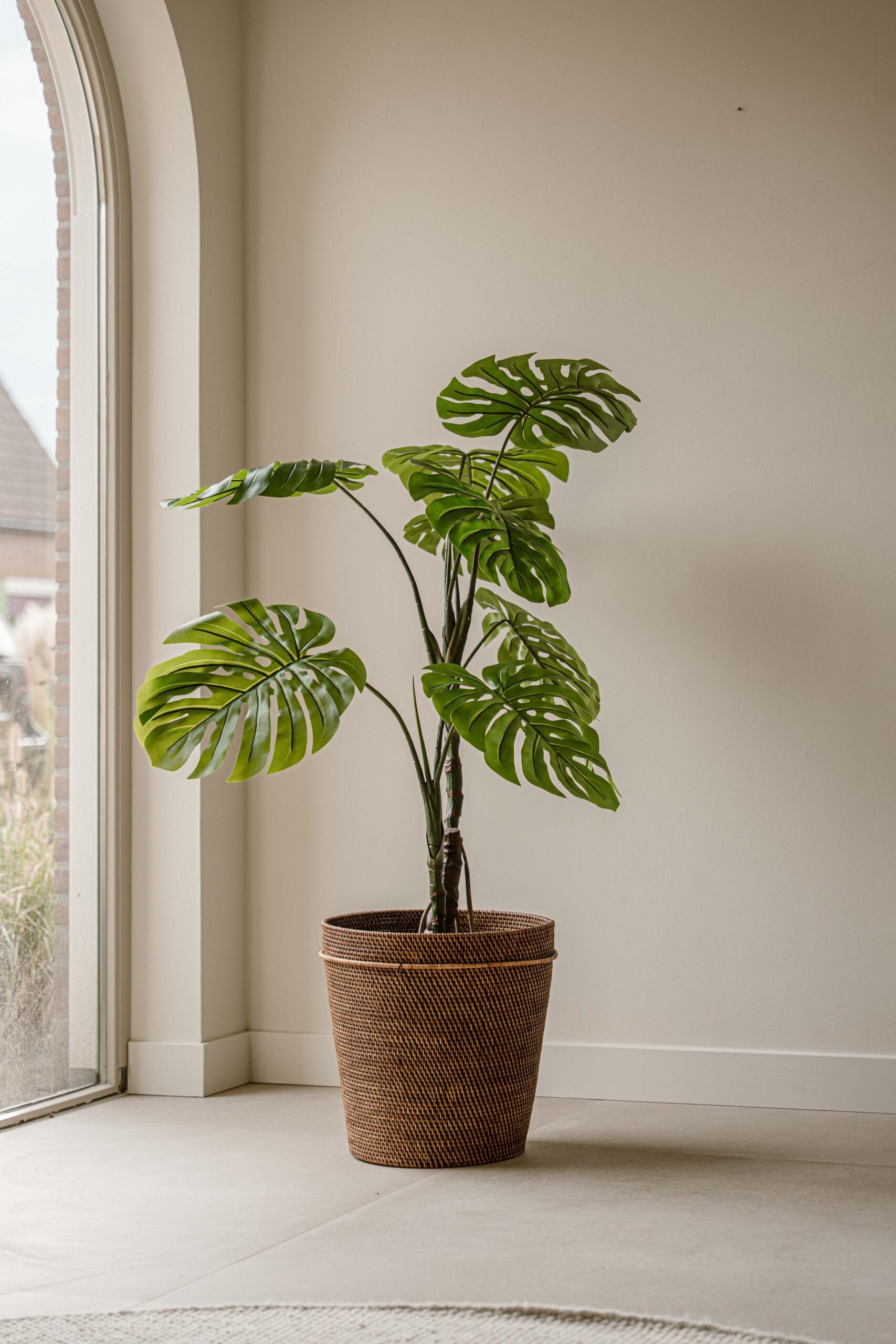 Indore Silva - Artificial Plant Monstera - 130cm