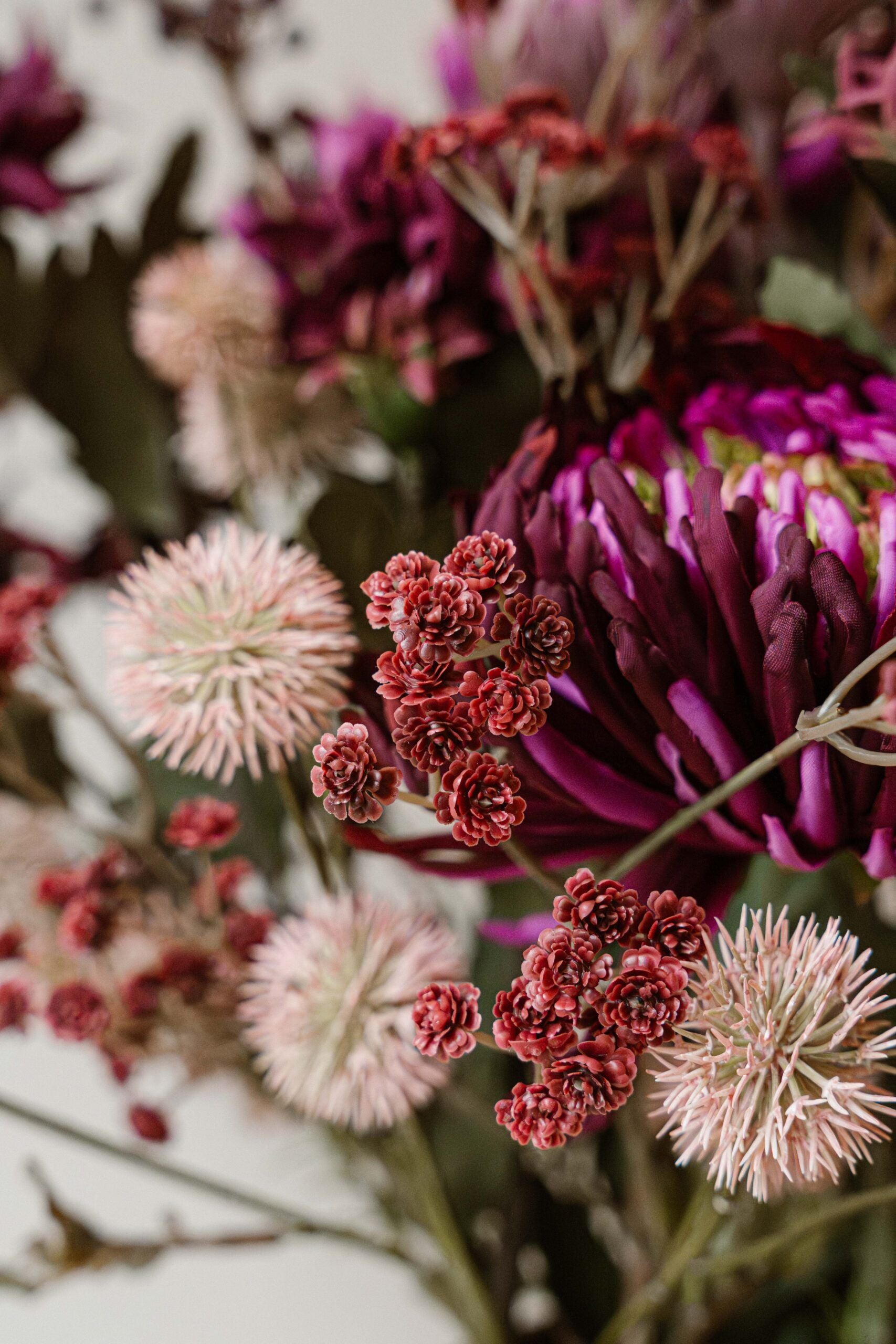 Indore Silva - Gypsophila - Pink - artificial branch - silk
