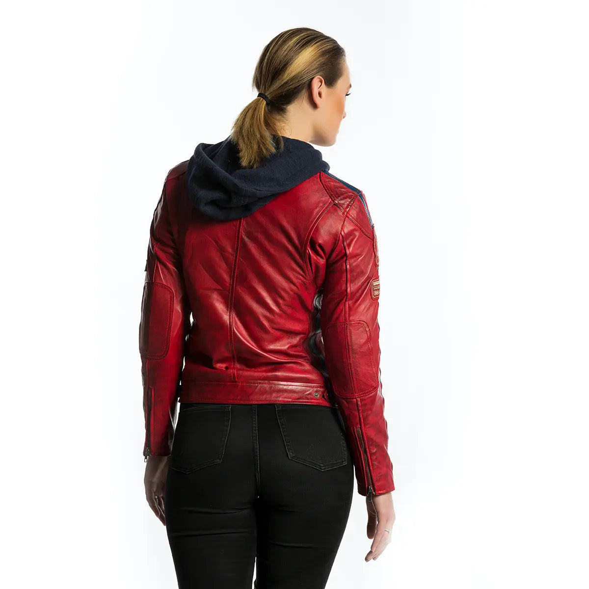 Fifty Eight dames rouge