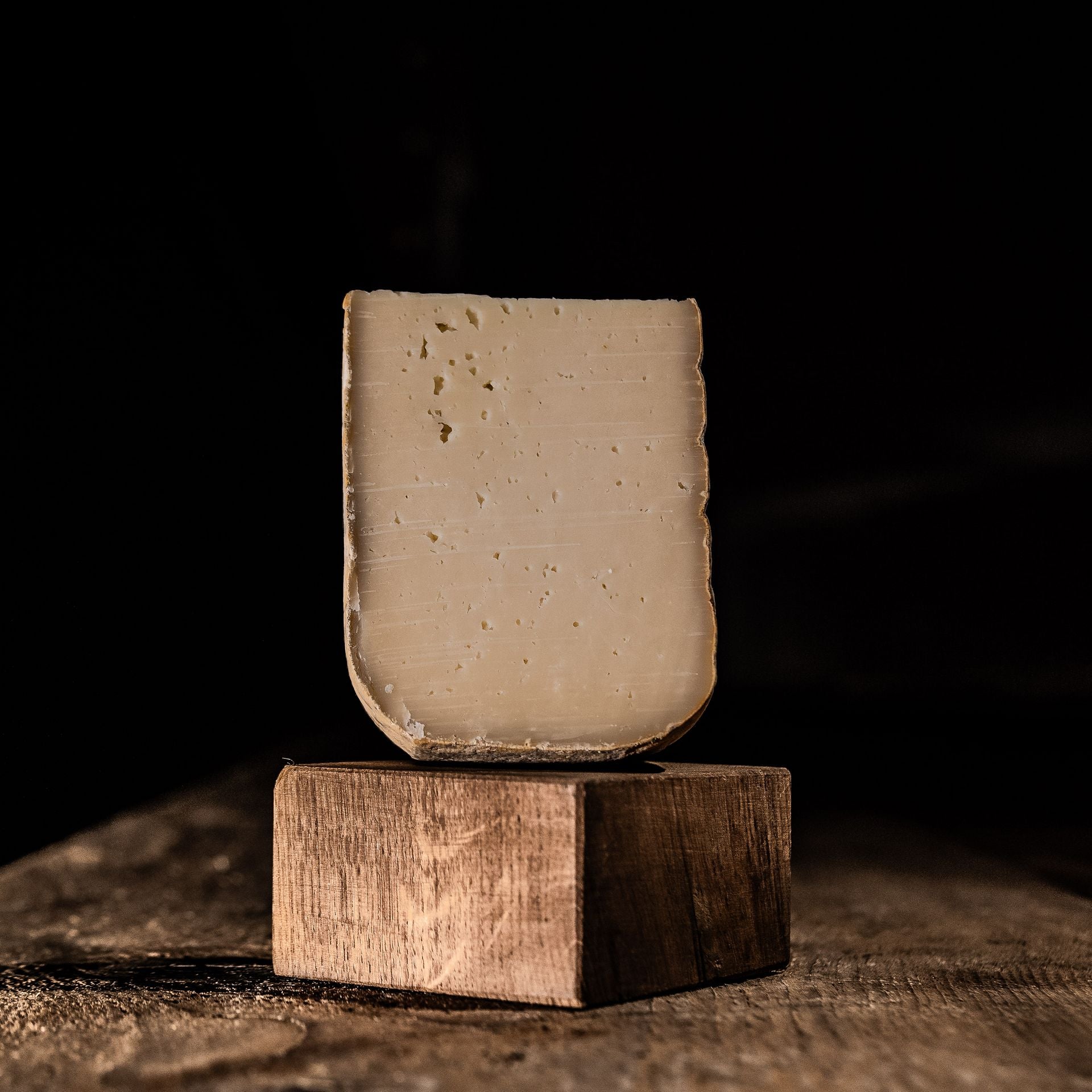 Tomme from the Pyrenees
