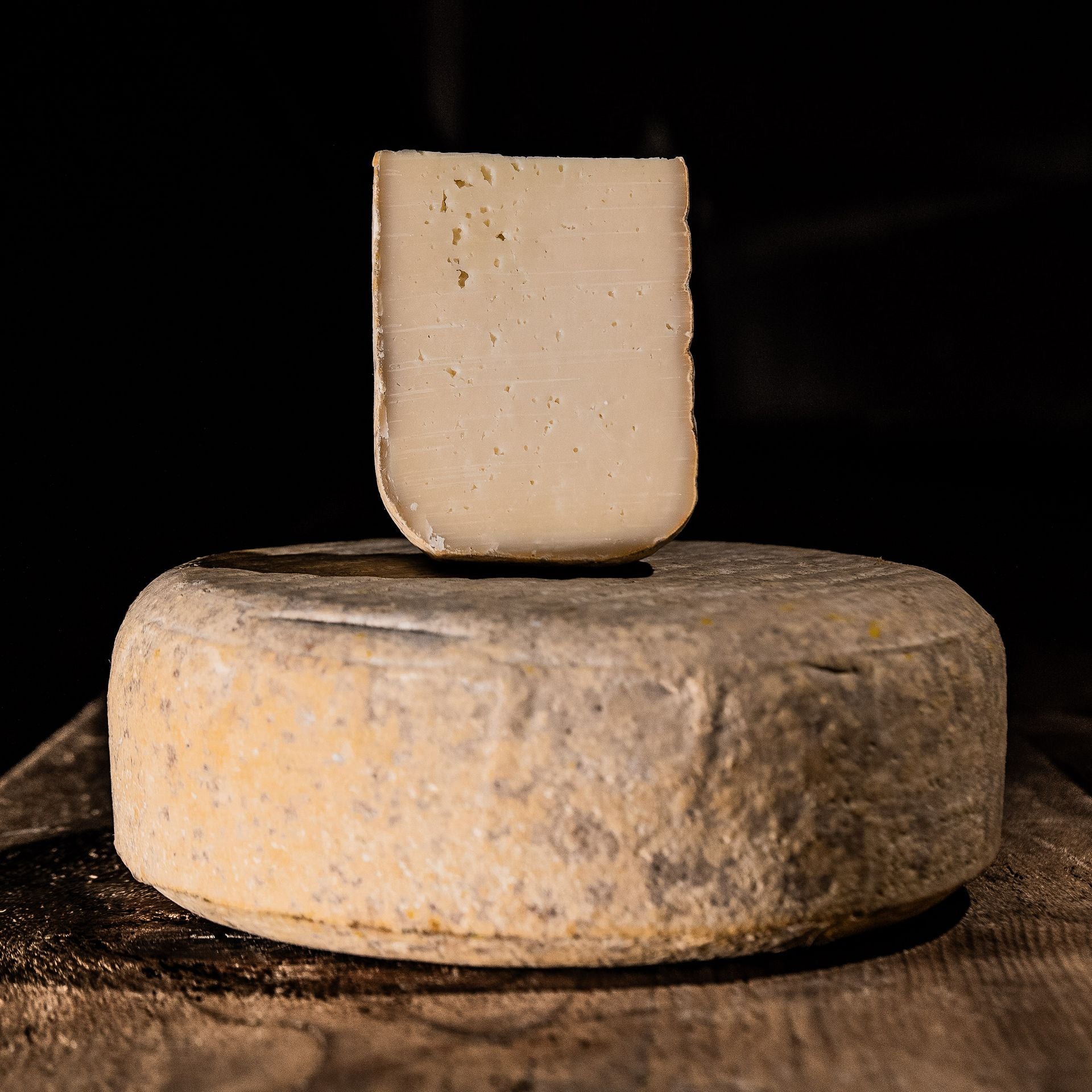 Tomme from the Pyrenees