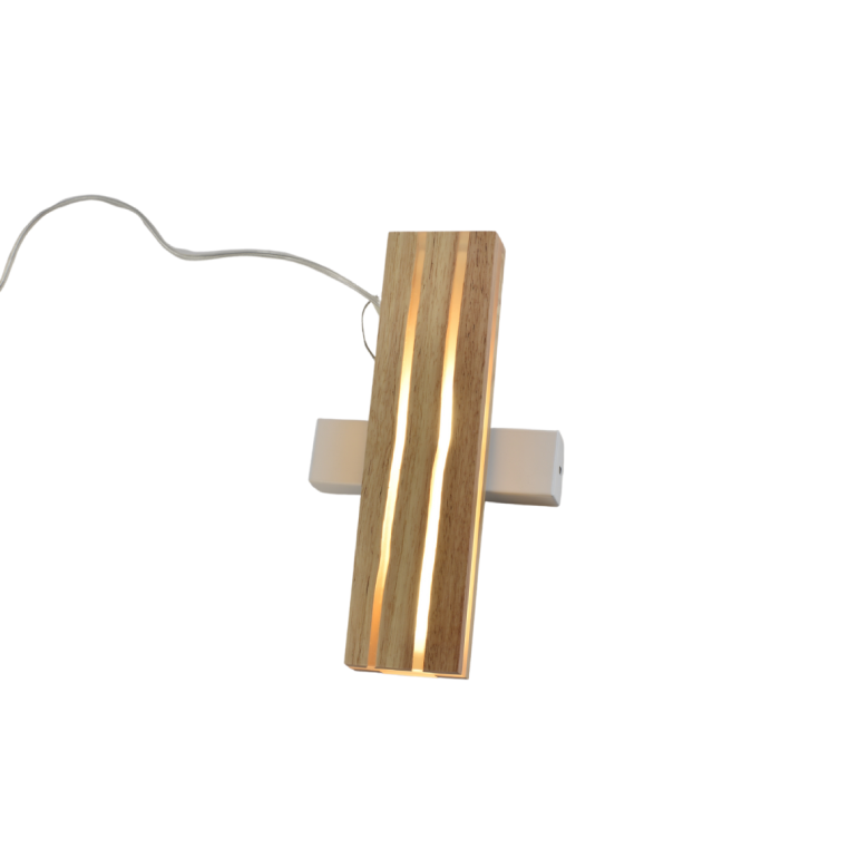 Natuurlijke houtwandlamp in landelijke stijl, perfect voor een warme, gezellige uitstraling in jouw interieur.