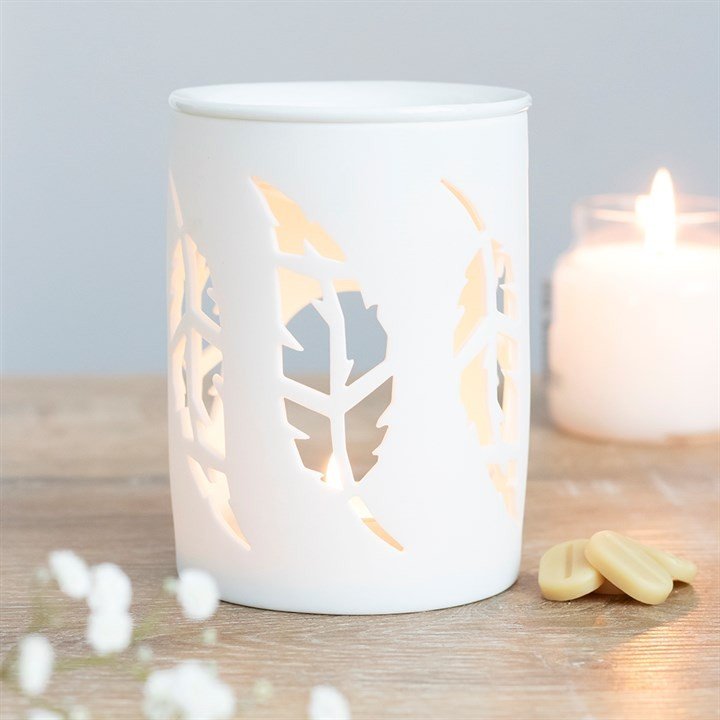 WHITE FEATHER DIFFUSER