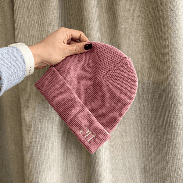 Knitted organic beanie - Rose - PUFFI