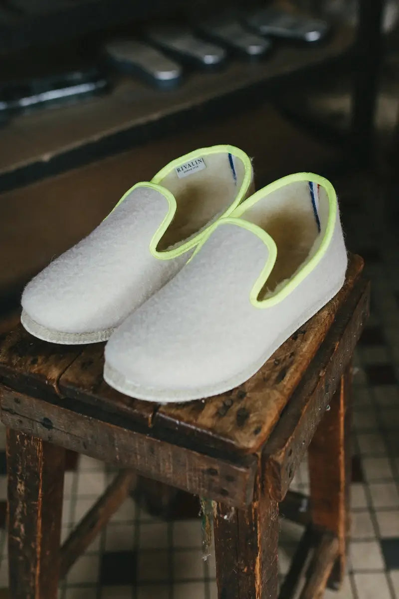 Chausson Laine Jaune Fluo