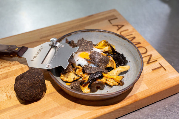 Affettatrice per Tartufo con Manico in Legno