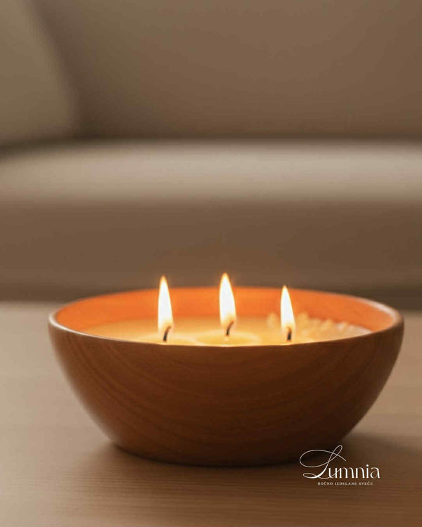 Vela en Contenedor de Madera