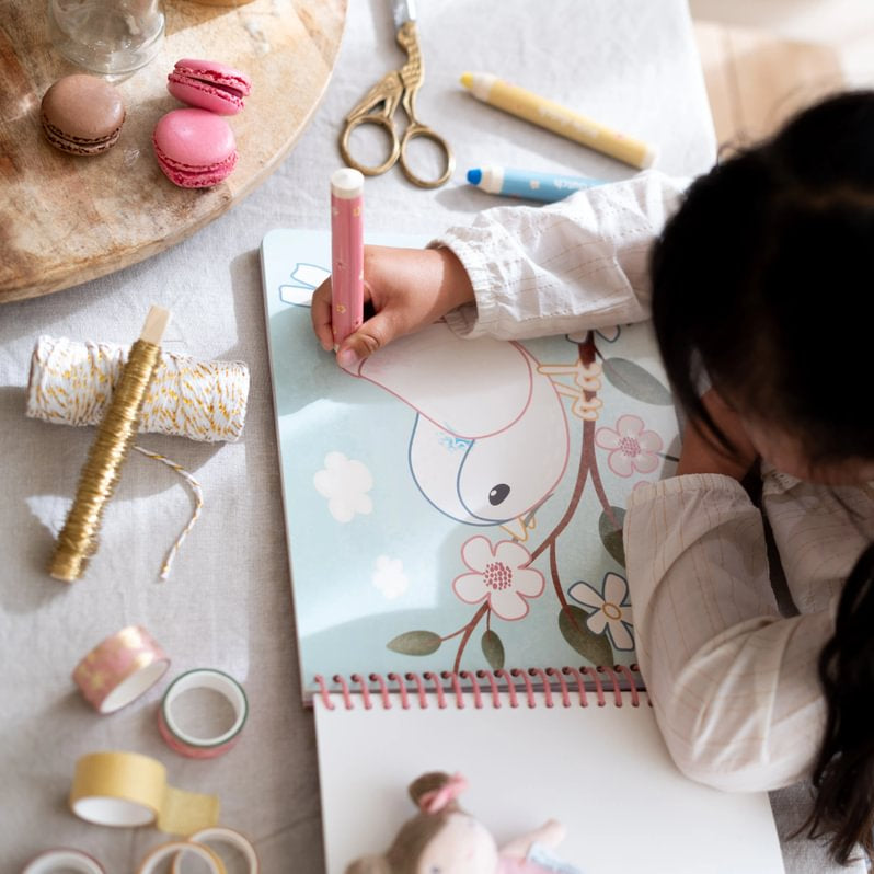 Little Dutch® Libro de Colorear Mágico Rosa y Amigos