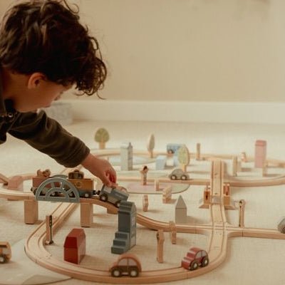 Little Dutch® Lesen železniški komplet XL - PUFFI