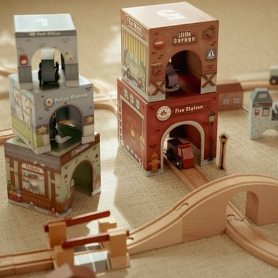 Pequeño Dutch® Pirámide de Bloques con Coches