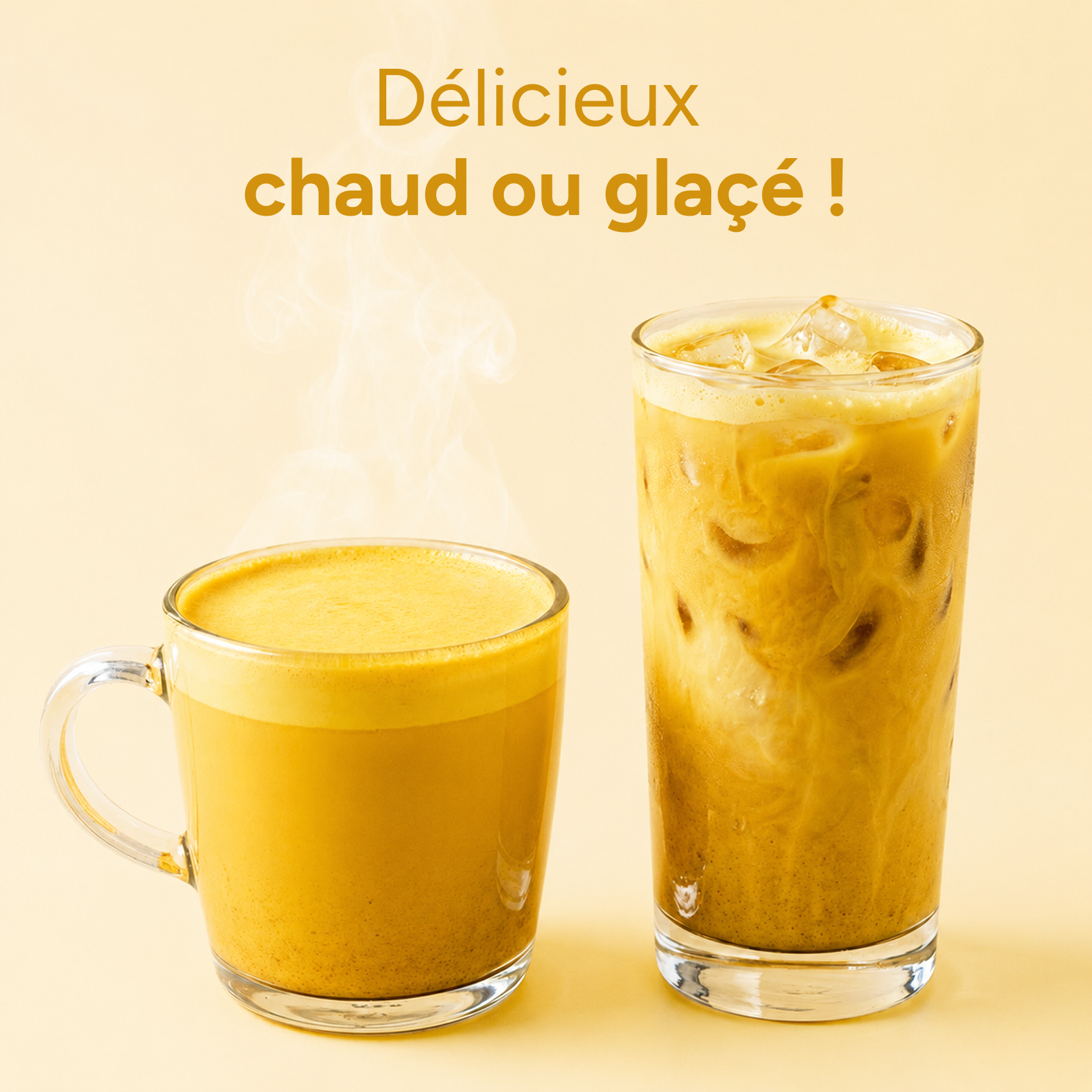 Golden latte servi chaud en tasse et glacé en verre