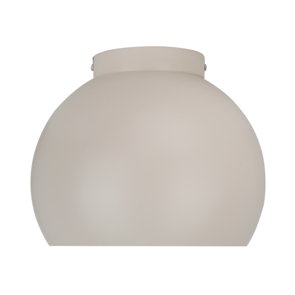 Detail van de moderne beige Occhio plafondlamp. Deze lamp voegt een frisse uitstraling toe aan jouw interieur.