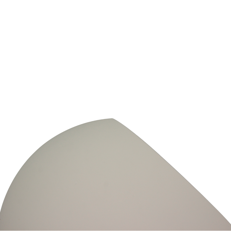 Bijzondere beige tafellamp Occhio met een modern design. Perfect voor een sfeervolle uitstraling op je tafel of bureau.