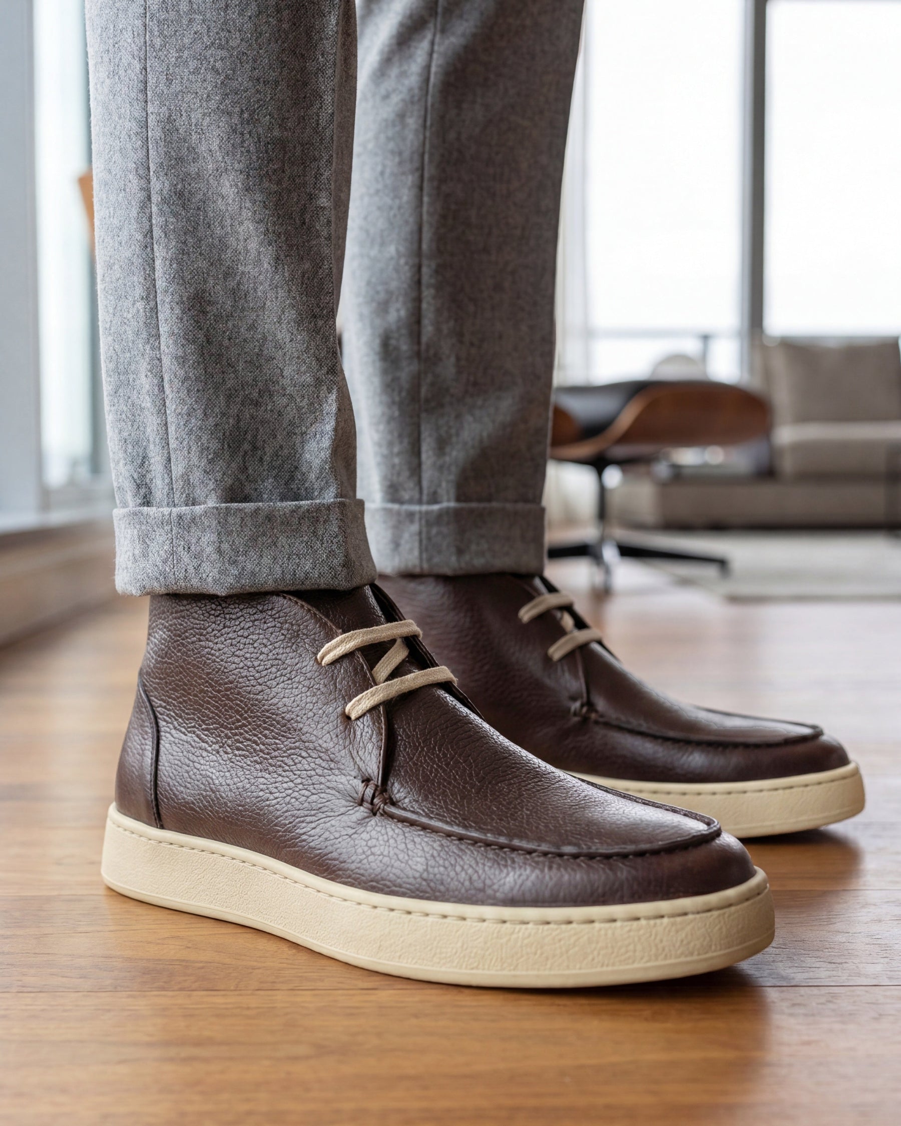 LEUCA - Cuir Marron