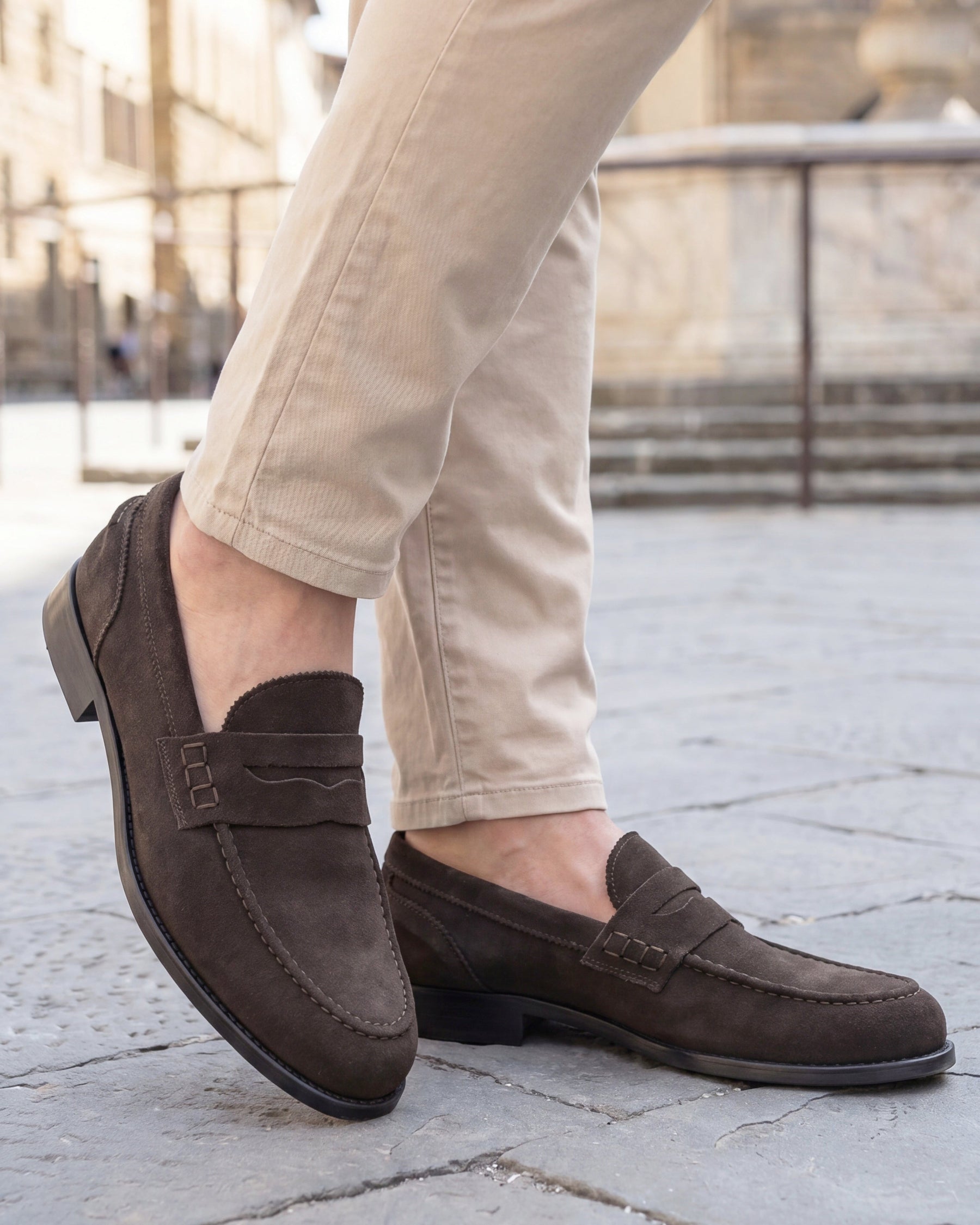 VERNAZZA Sombre - Suède Marron