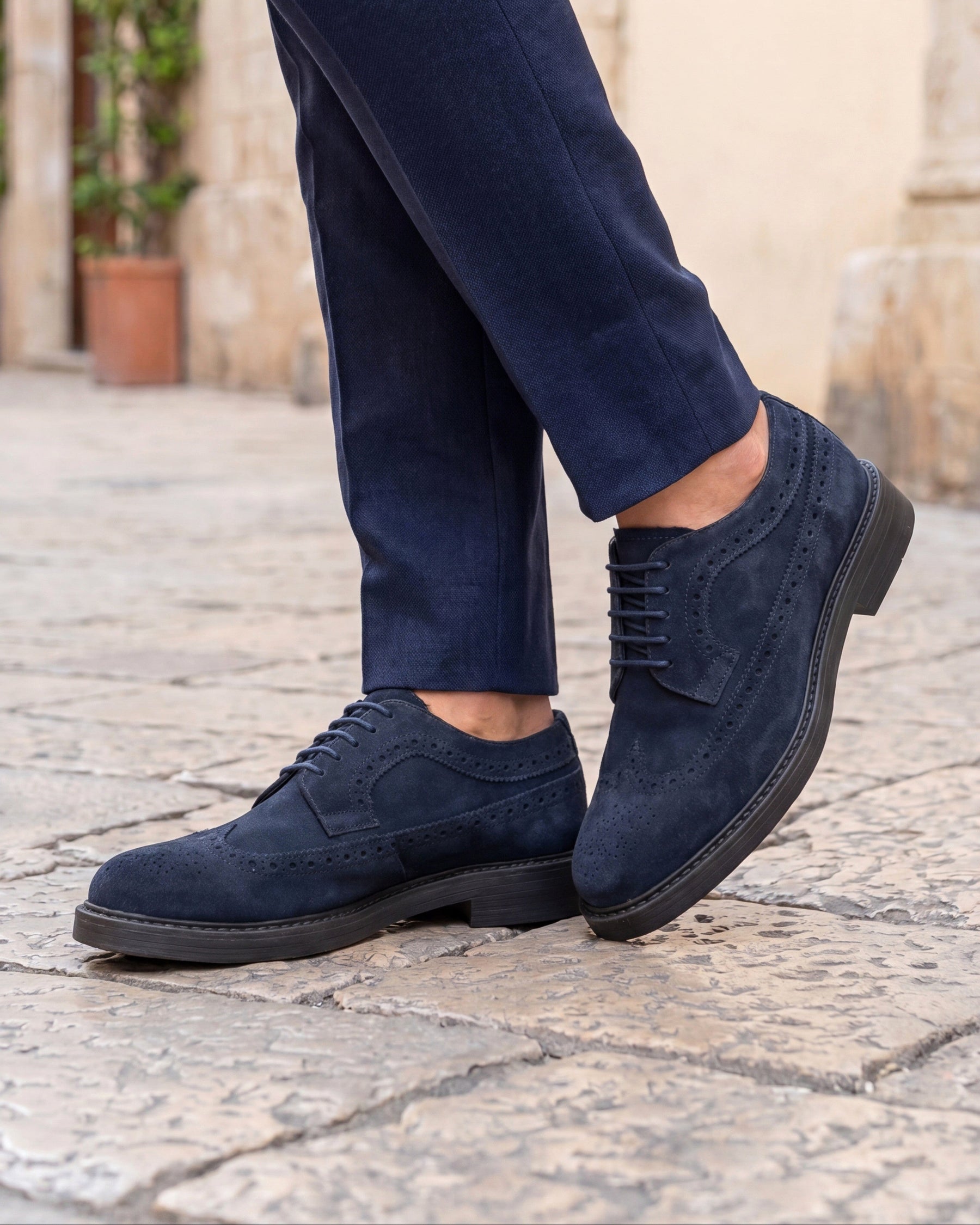 VOLTERRA - Navy Suede