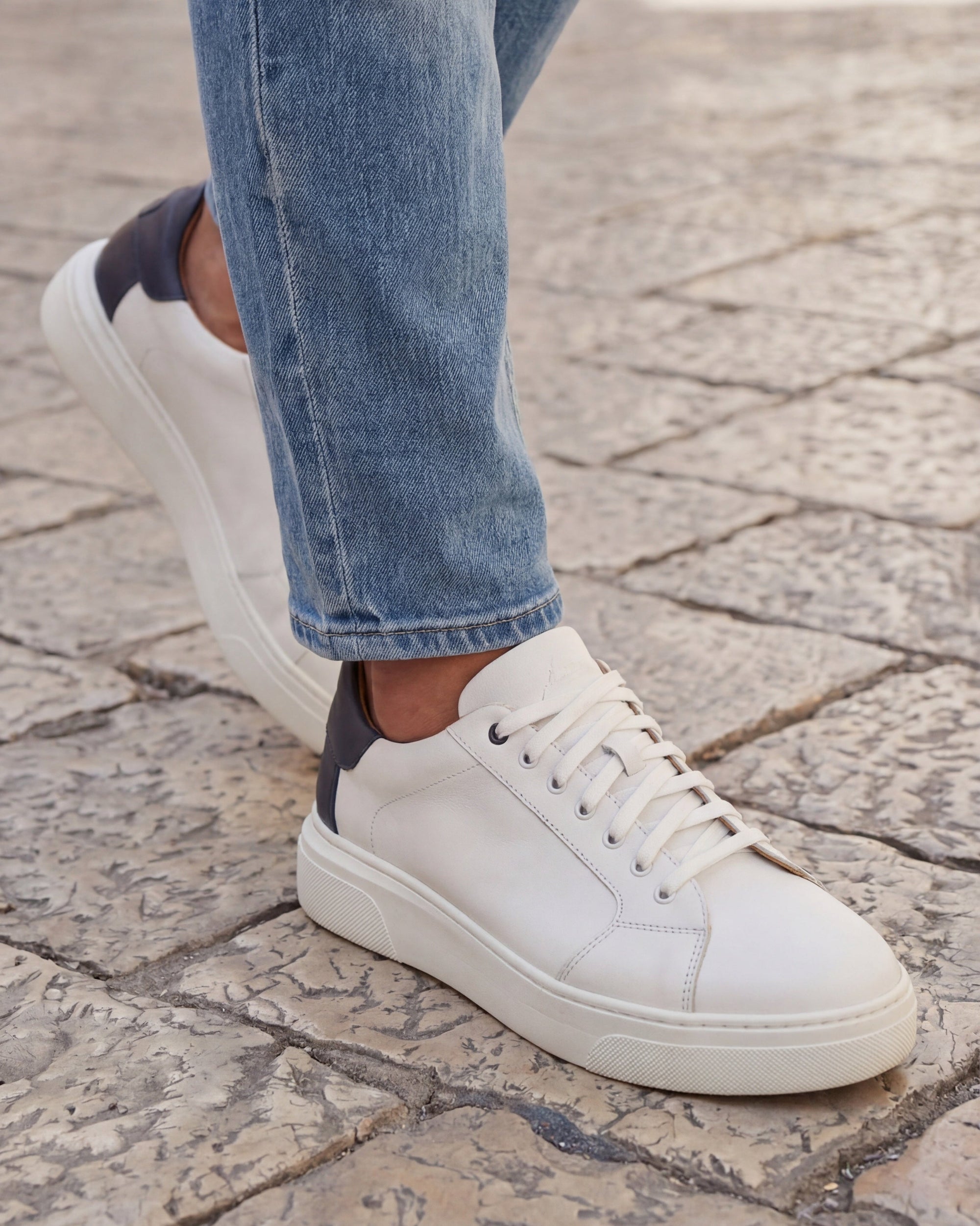 RICCIONE - White