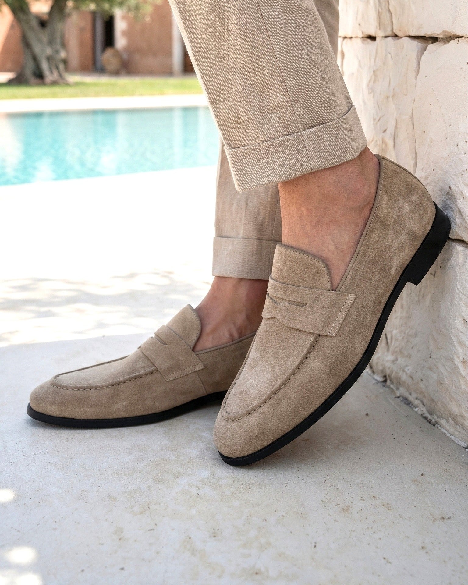 MONTEROSSO - Taupe Suede