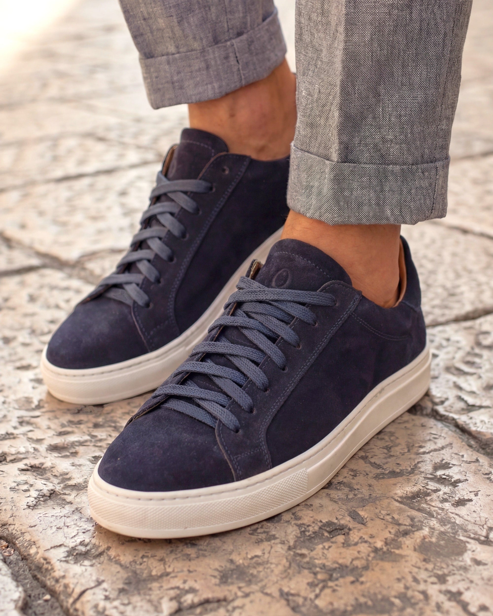 OSTUNI - Navy Suede
