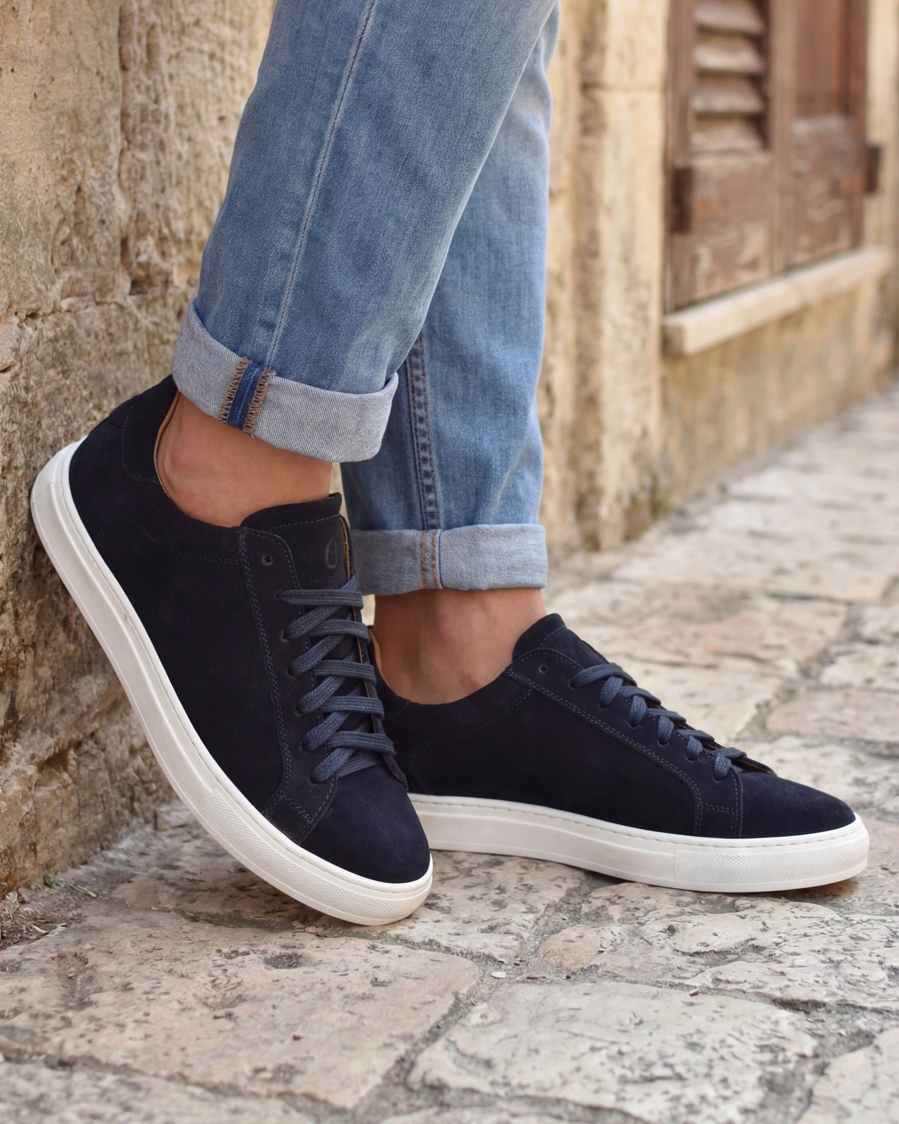 OSTUNI - Navy Suede