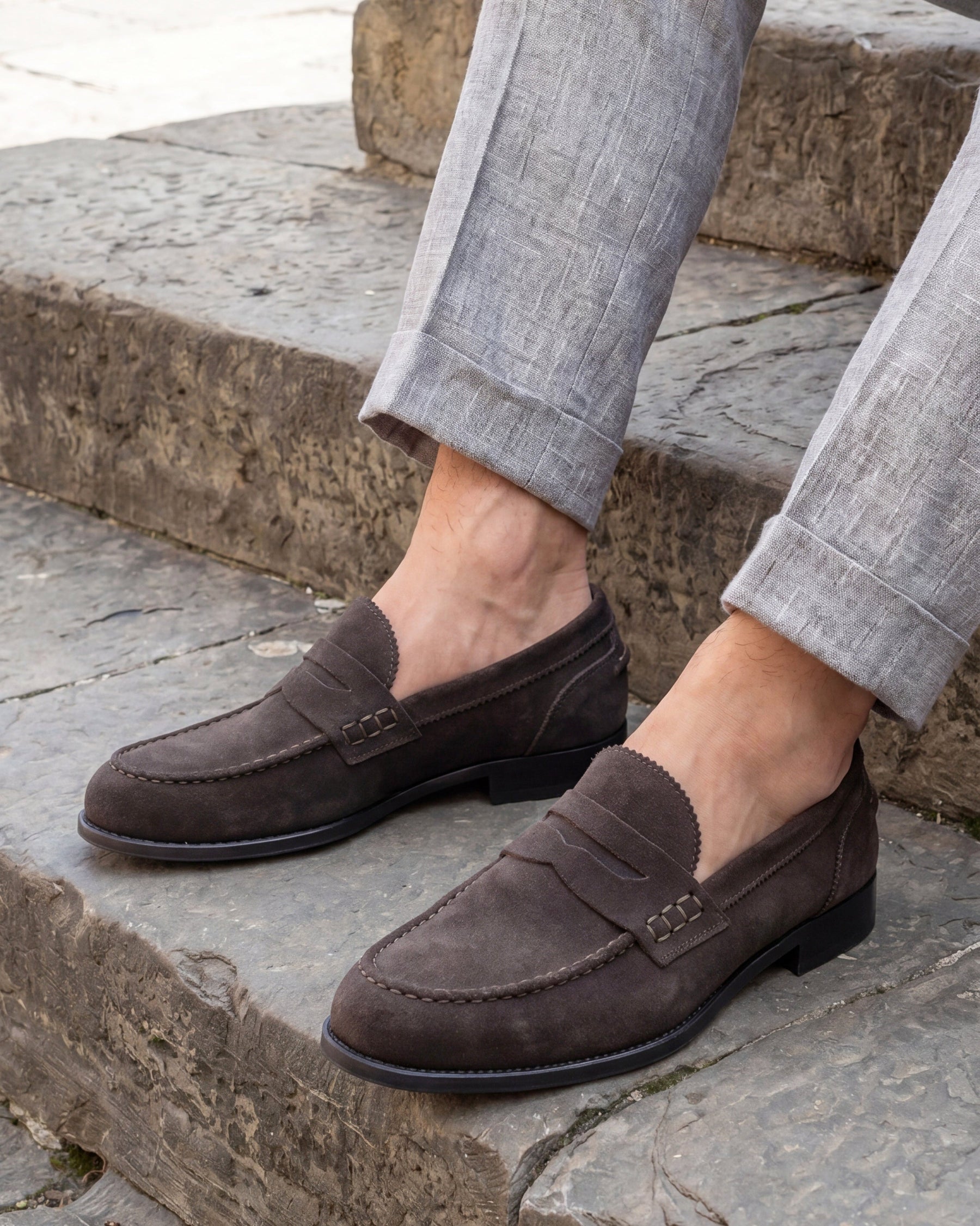 VERNAZZA Sombre - Suède Marron