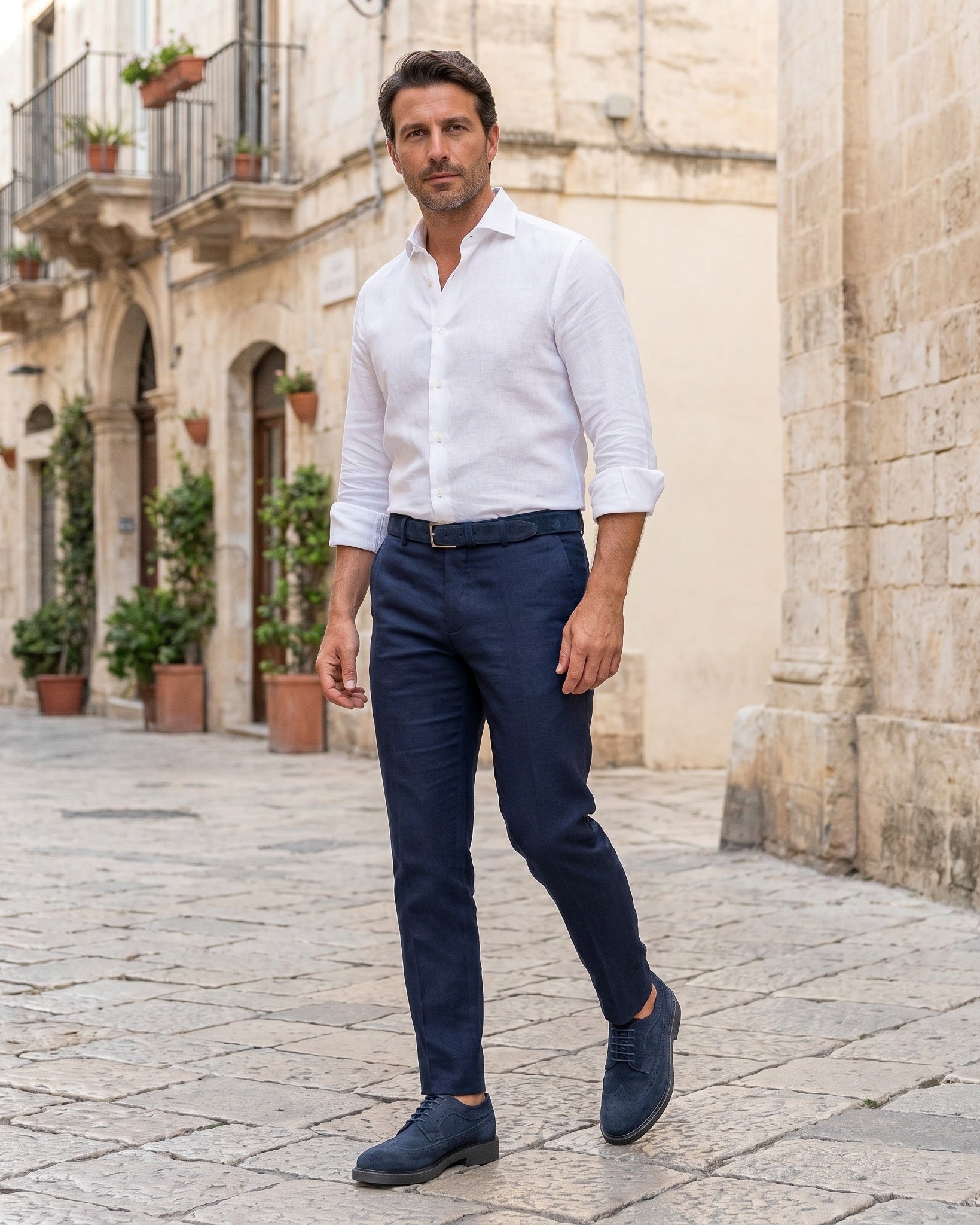 VOLTERRA - Navy Suede
