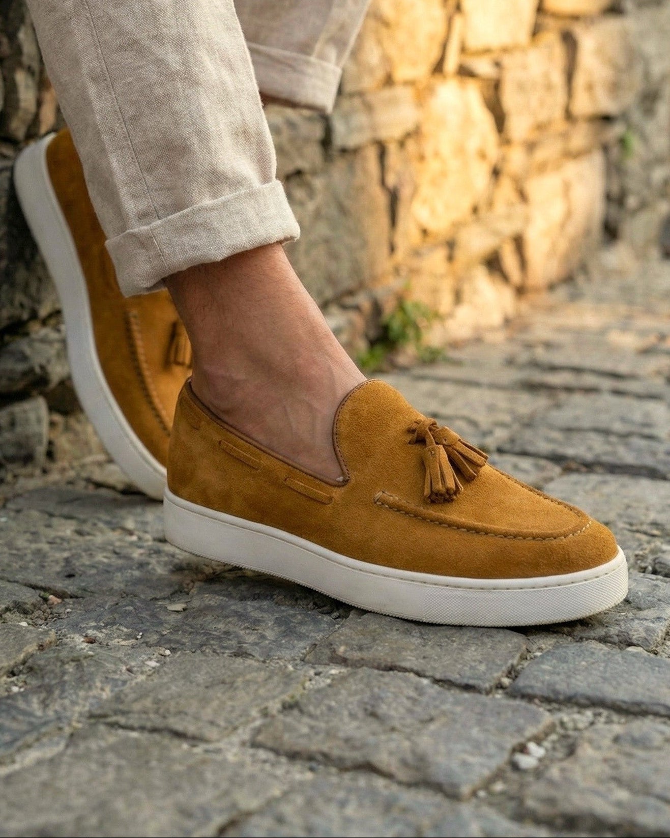 PORTO ROTONDO - Rust Suede