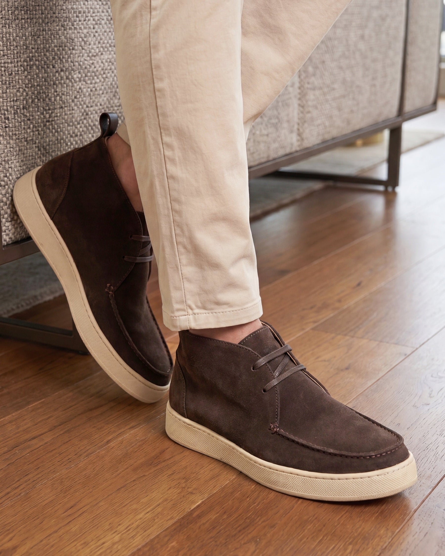 LEUCA - Smeđi Suede