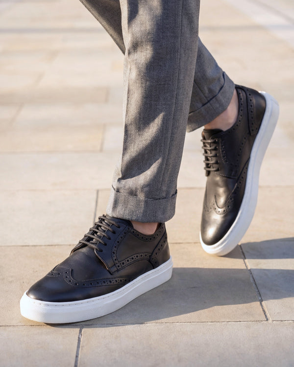 CAPRI - Black