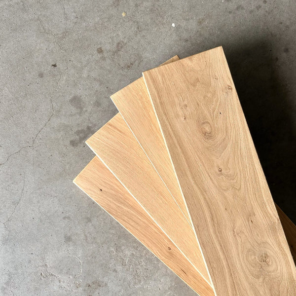 Étagère en chêne laquée mate incolore - outlet