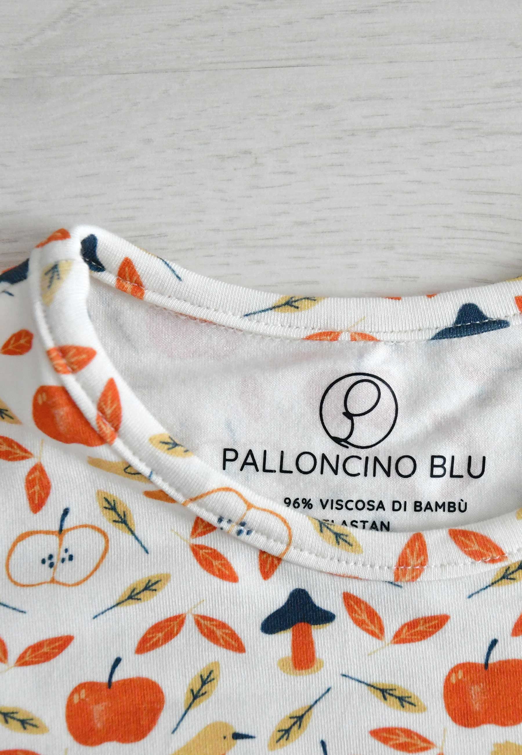 Two-Piece Bamboo Pajamas - Apples - Blue Balloon