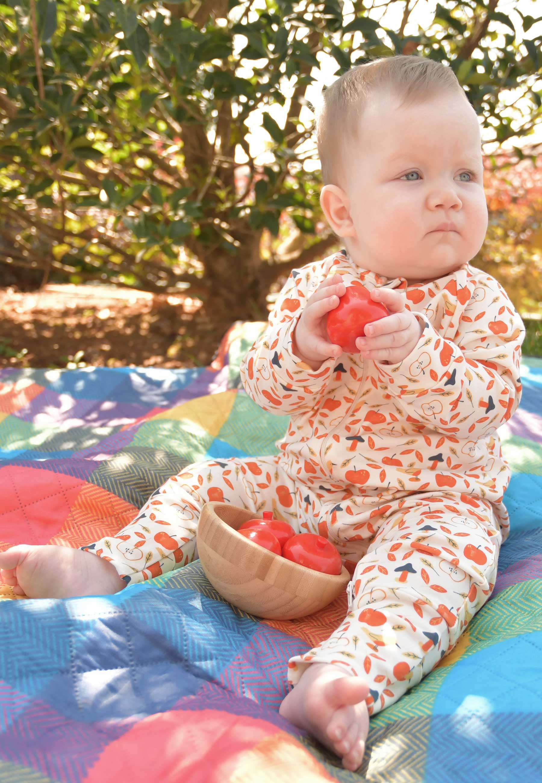 Bamboo Zip Romper - Apples - Blue Balloon