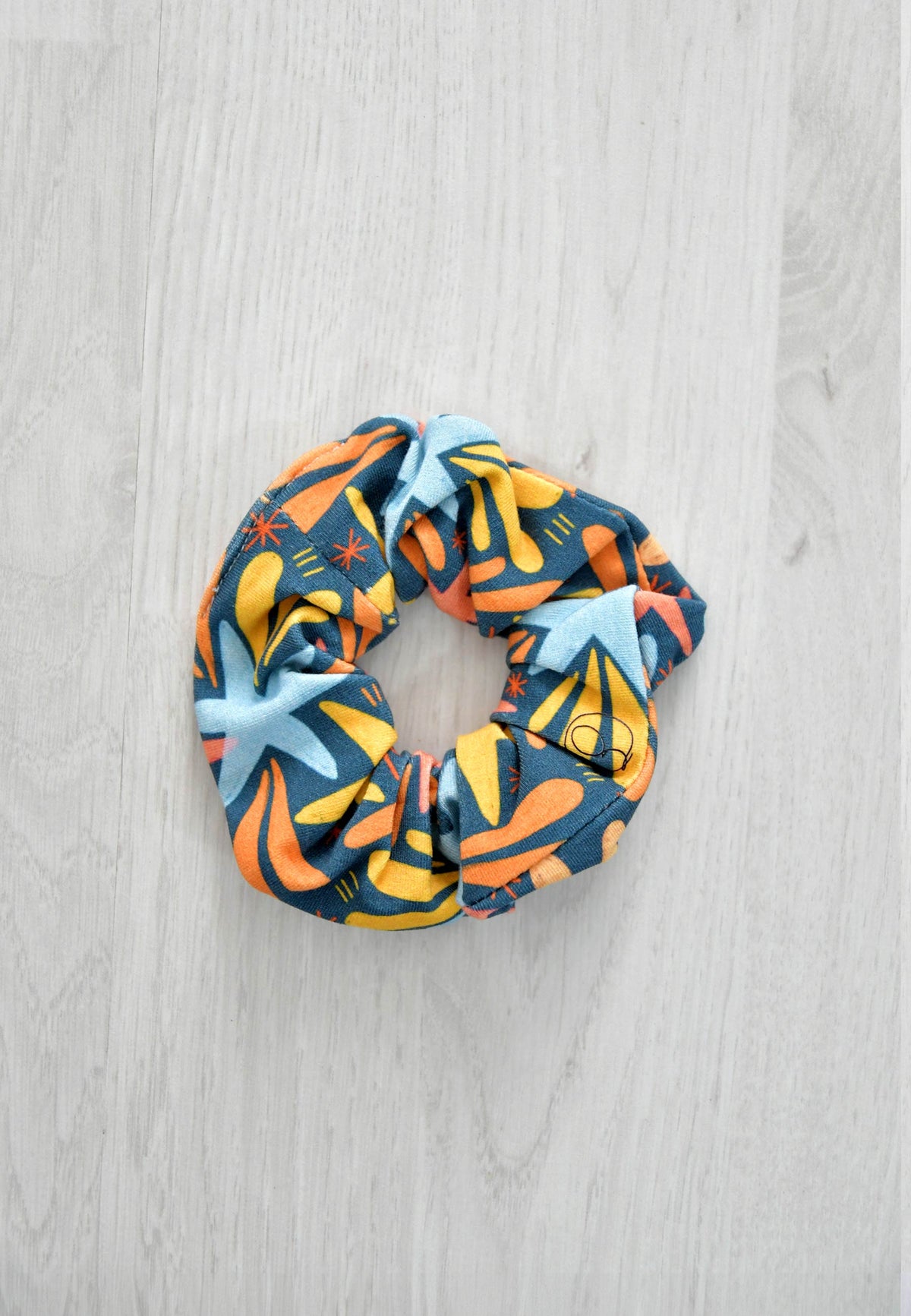 Chouchou (scrunchie) in bambù - Stelle e fuochi d'artificio- Palloncino blu