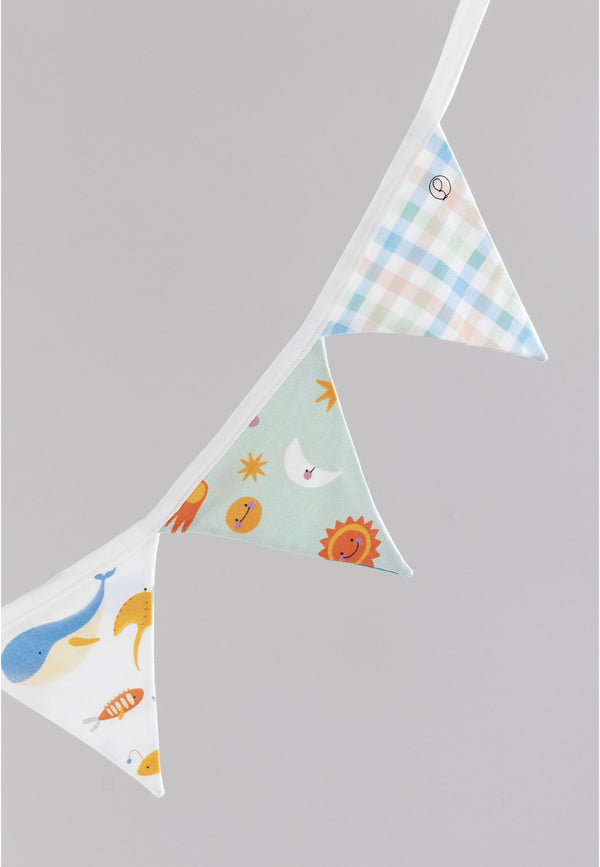 SMILE Banners - Blue Balloon