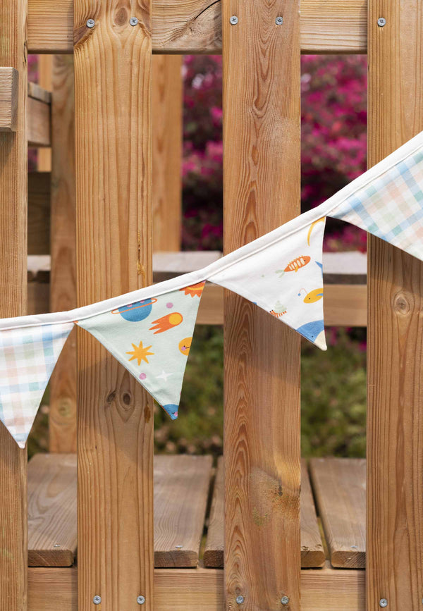 SMILE Banners - Blue Balloon