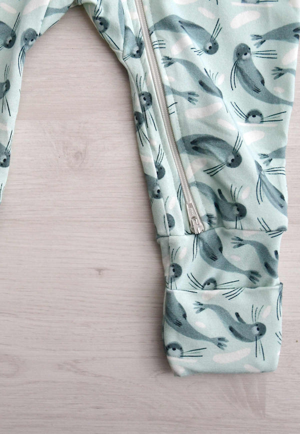 Tutina in Bamboo con Zip - Foche - Palloncino Blu