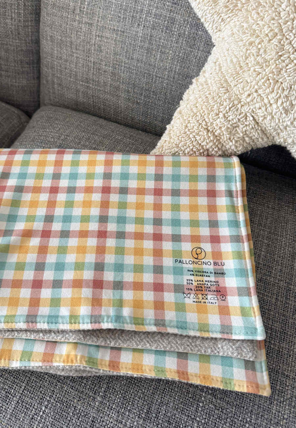 Bamboo Blankets - Embrace - Beige Wool - Blue Balloon