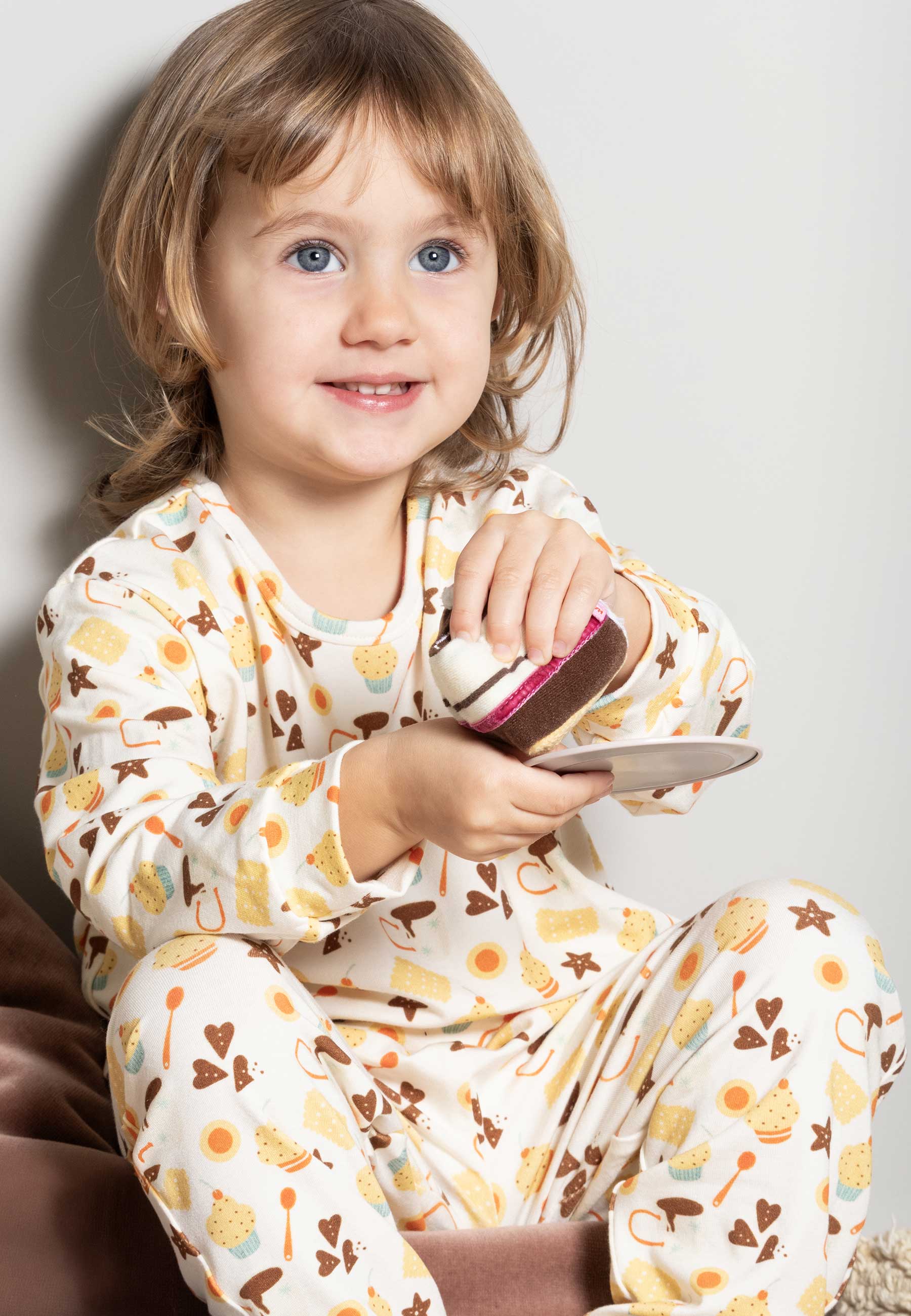 Two-Piece Bamboo Pajamas - Let's Have a Snack - Blue Balloon