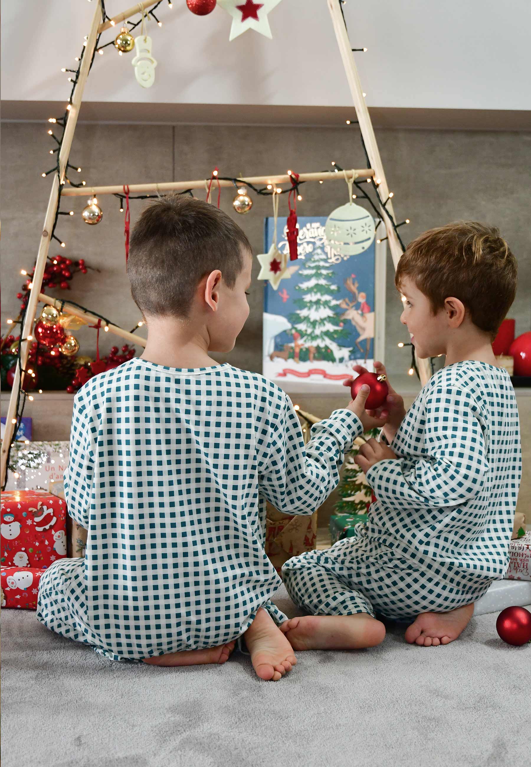 Two-Piece Bamboo Pajamas - Fir - Blue Balloon