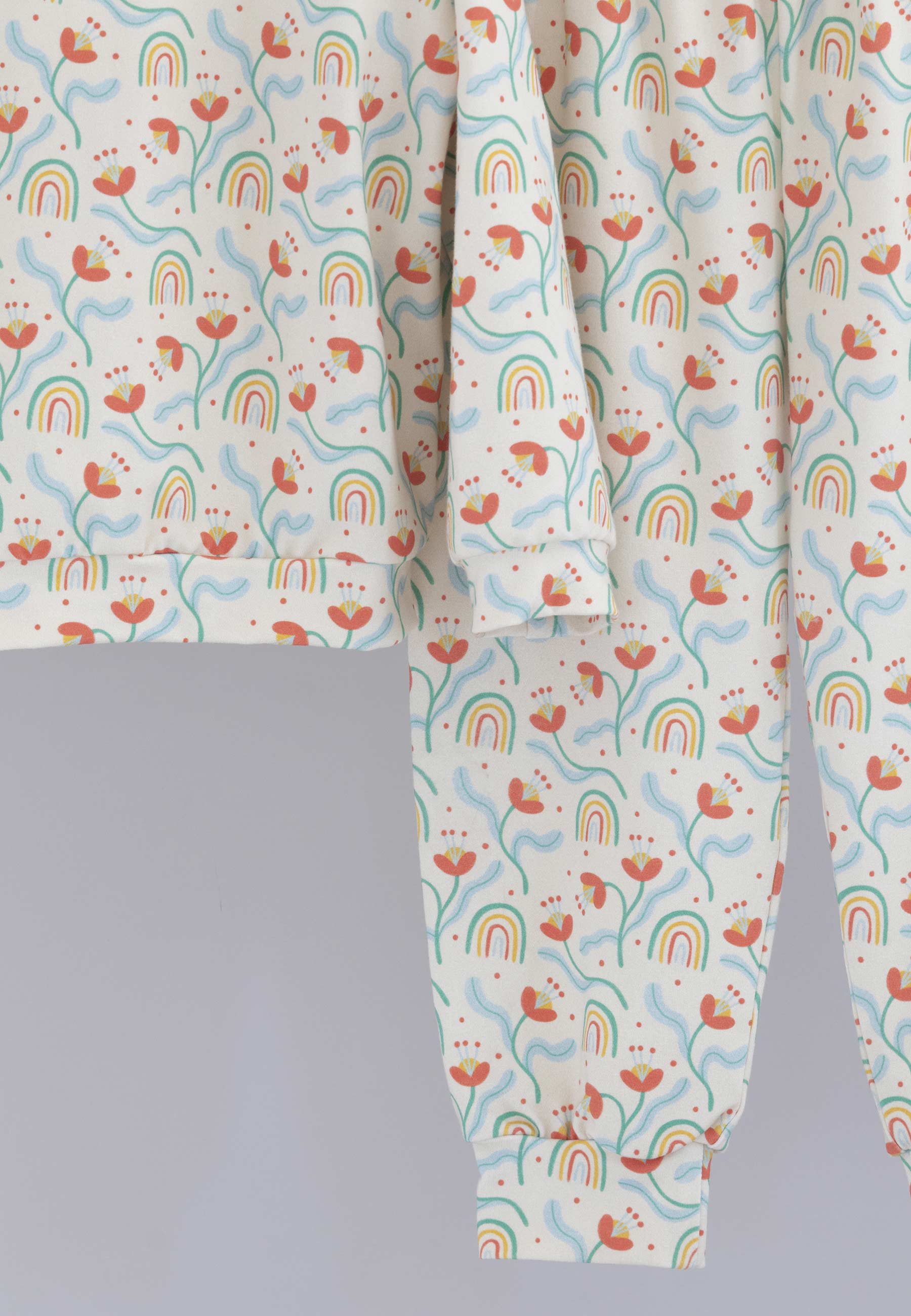 Two-Piece Bamboo Pajamas - Flowers and Rainbows - Blue Balloon