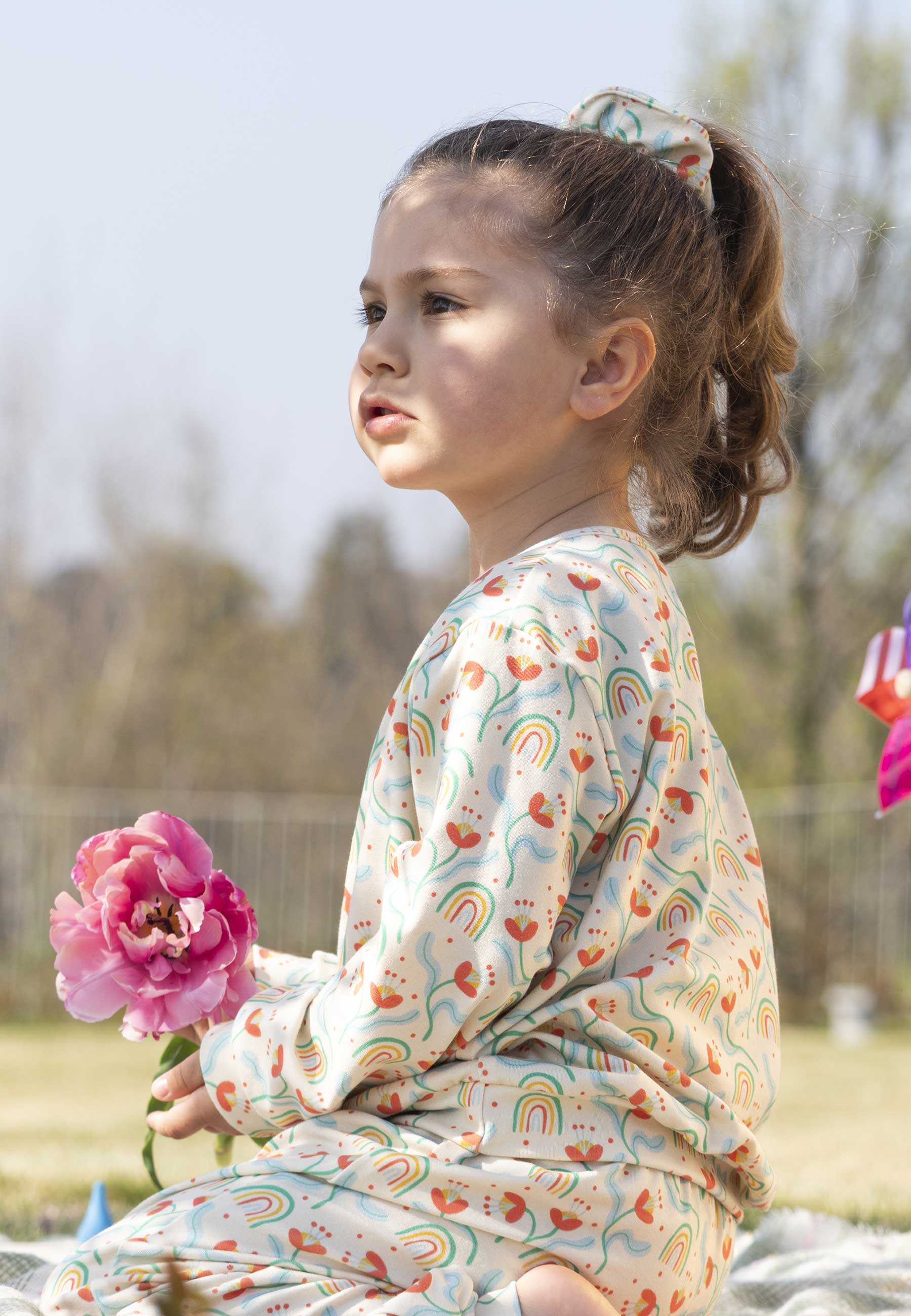 Two-Piece Bamboo Pajamas - Flowers and Rainbows - Blue Balloon