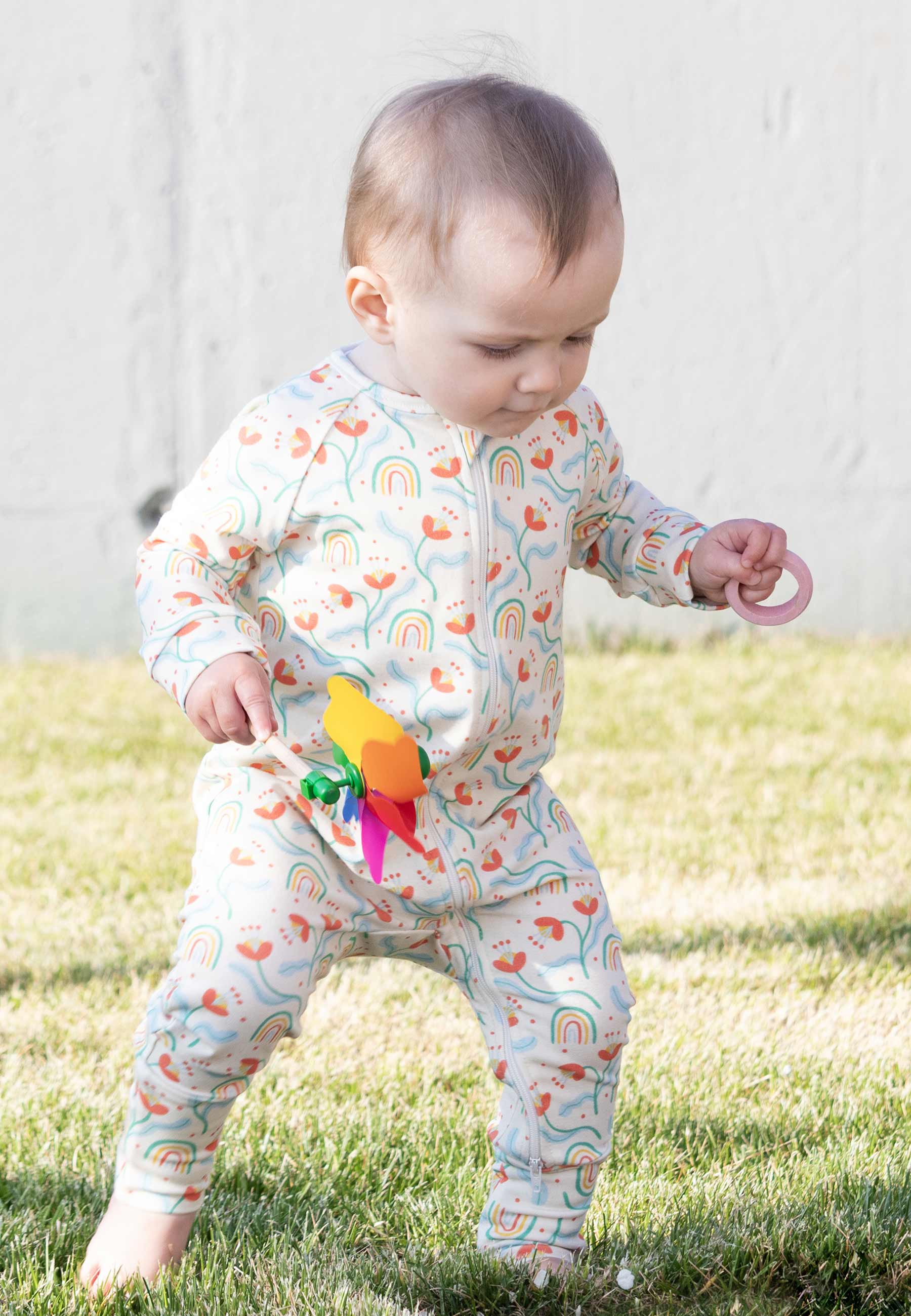 Bamboo Zip Romper - Flowers and Rainbows - Blue Balloon