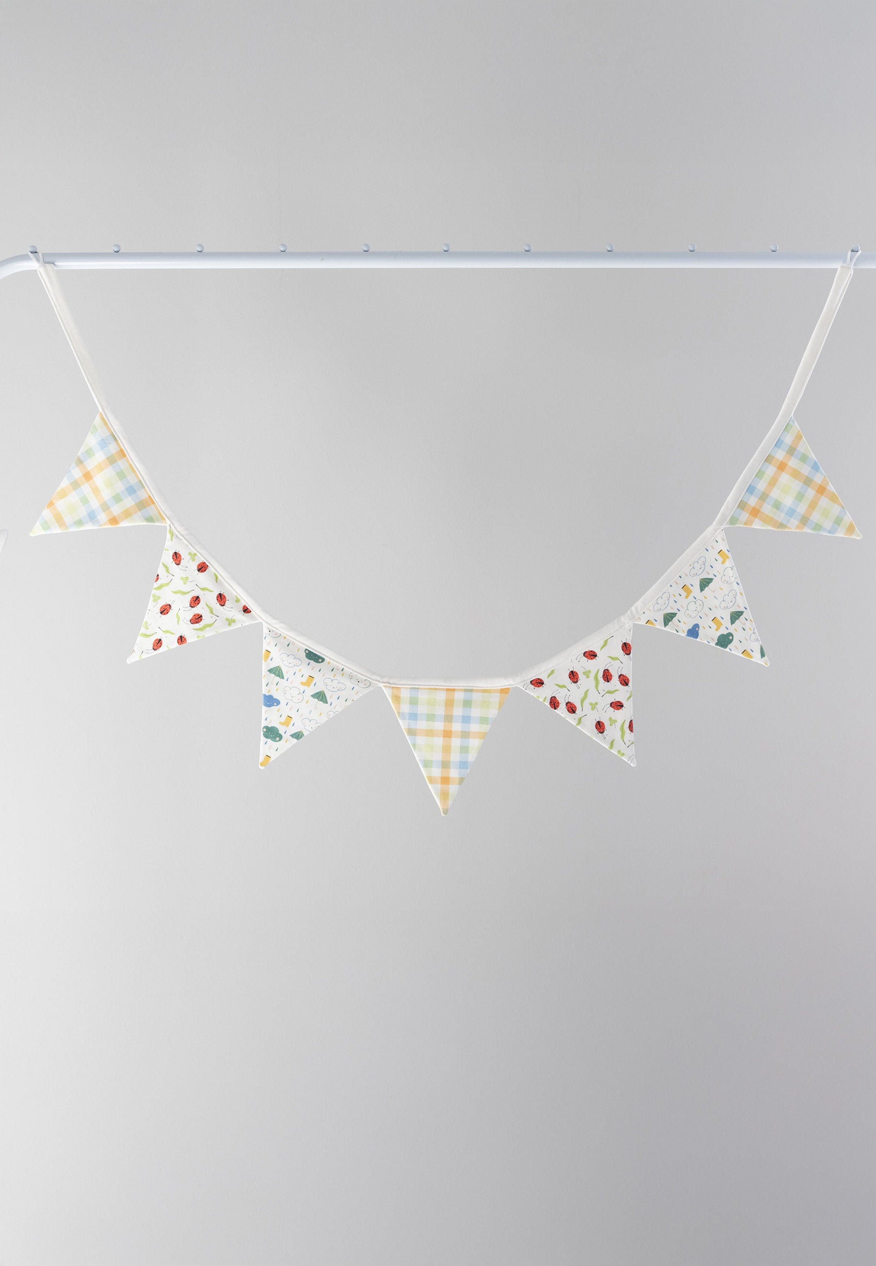 SMILE Banners - Blue Balloon